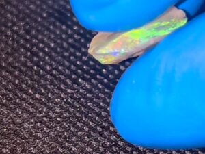 4.5ct Lightning Ridge Multi Color Super Bright Crystal Seam Opal